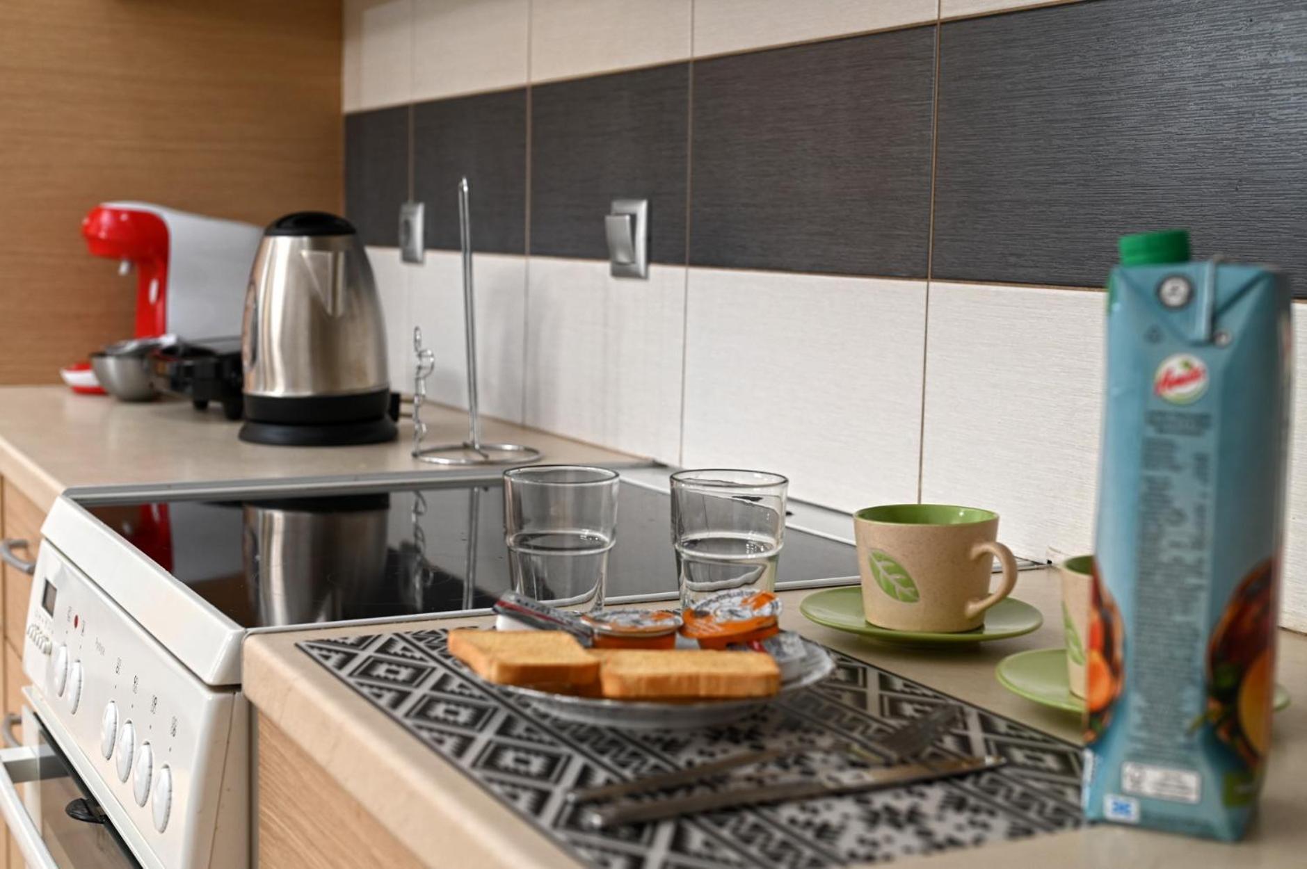 Oasis Lower Ground Floor Apartment Argo Esterno foto
